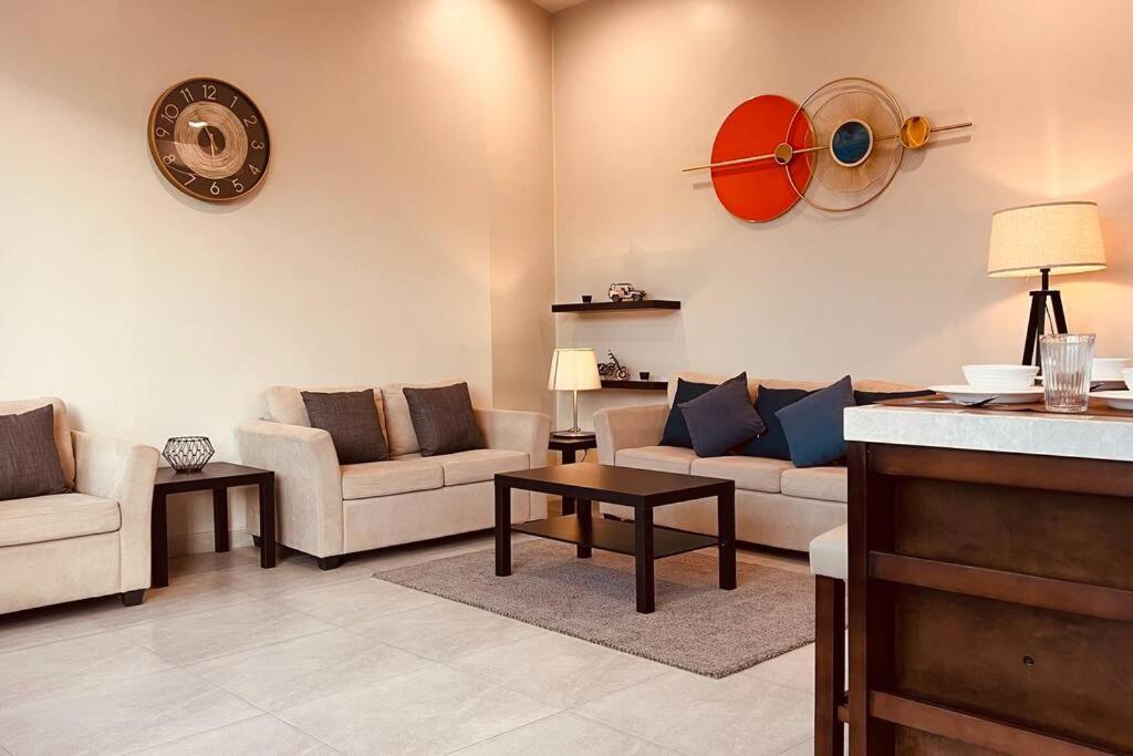 One Guest Place 2bhk Near The Apartamento *