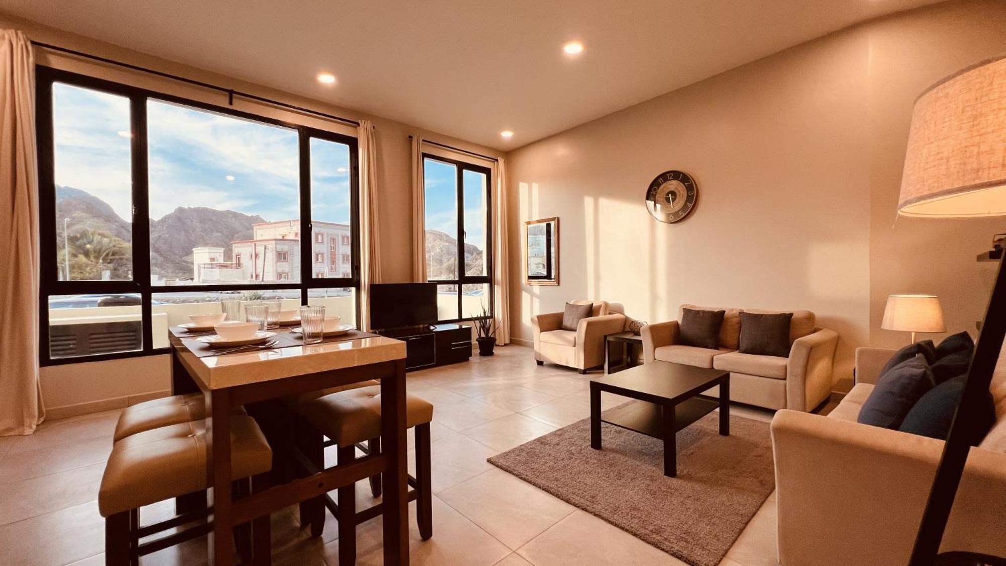 Apartamento One Guest Place 2bhk Near The *